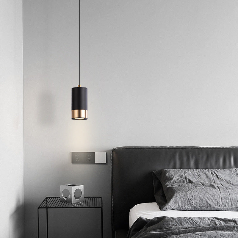 Nordycka minimalistyczna lampa wisząca kolumna z metalu