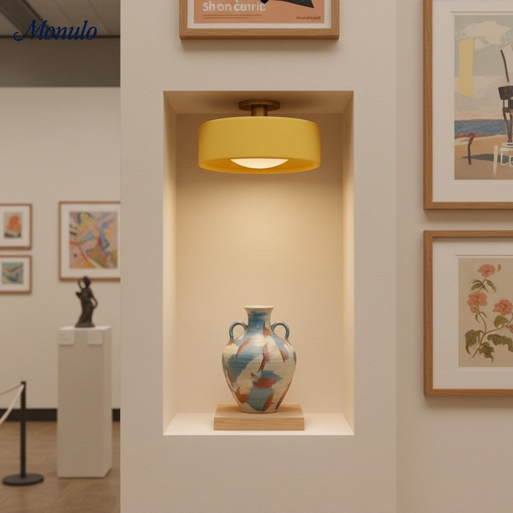 Skandynawska porcelanowa lampa sufitowa montowana na płasko