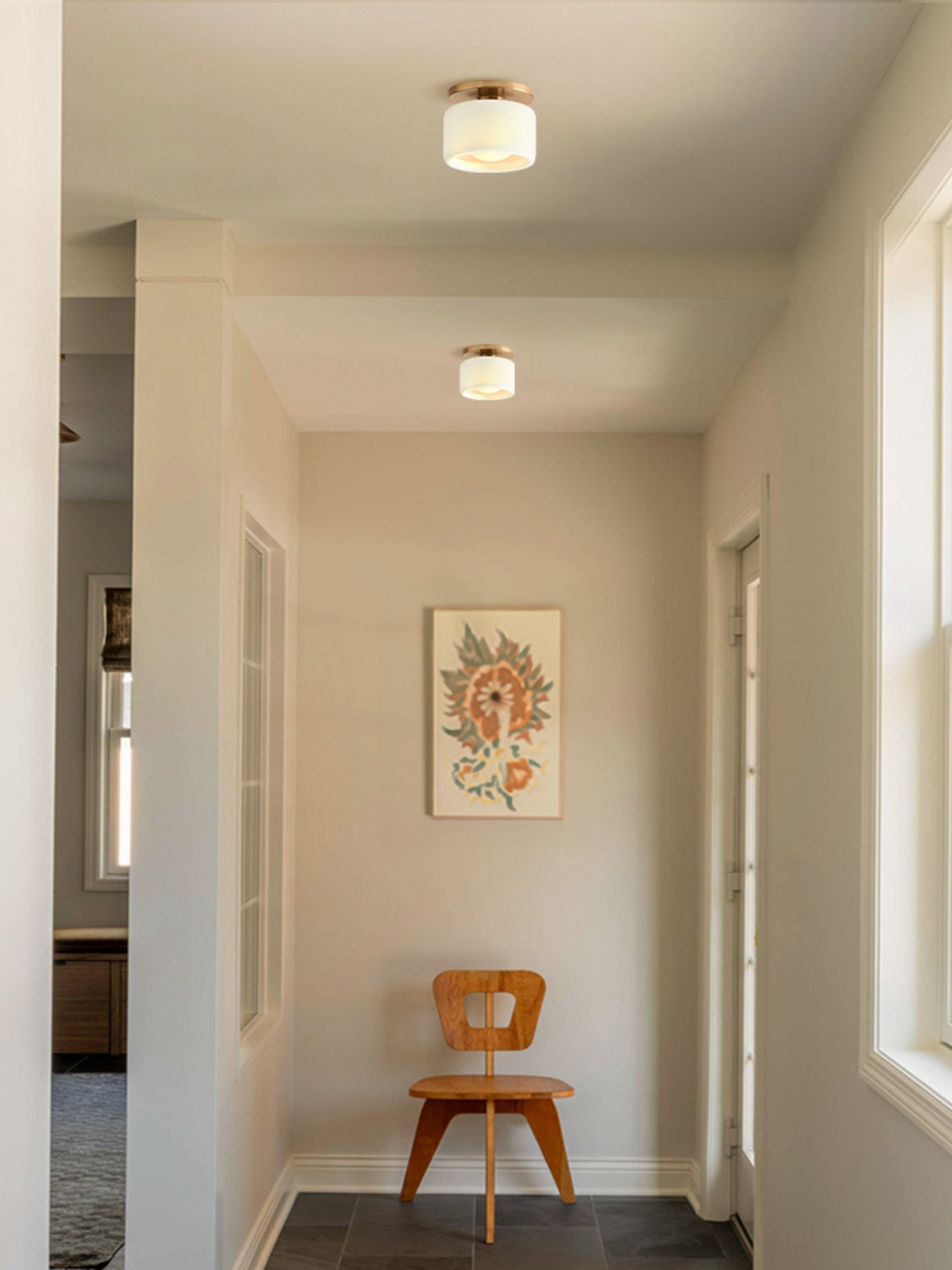 Skandynawska porcelanowa lampa sufitowa montowana na płasko