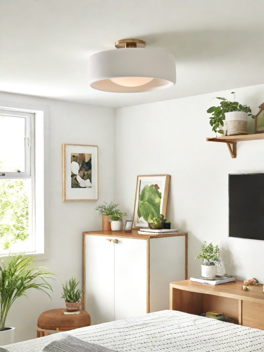 Skandynawska porcelanowa lampa sufitowa montowana na płasko