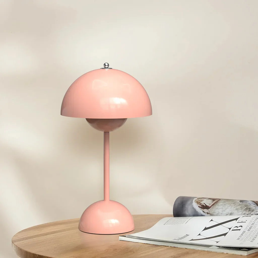 Scandinavische draadloze tafellamp met lichtregeling