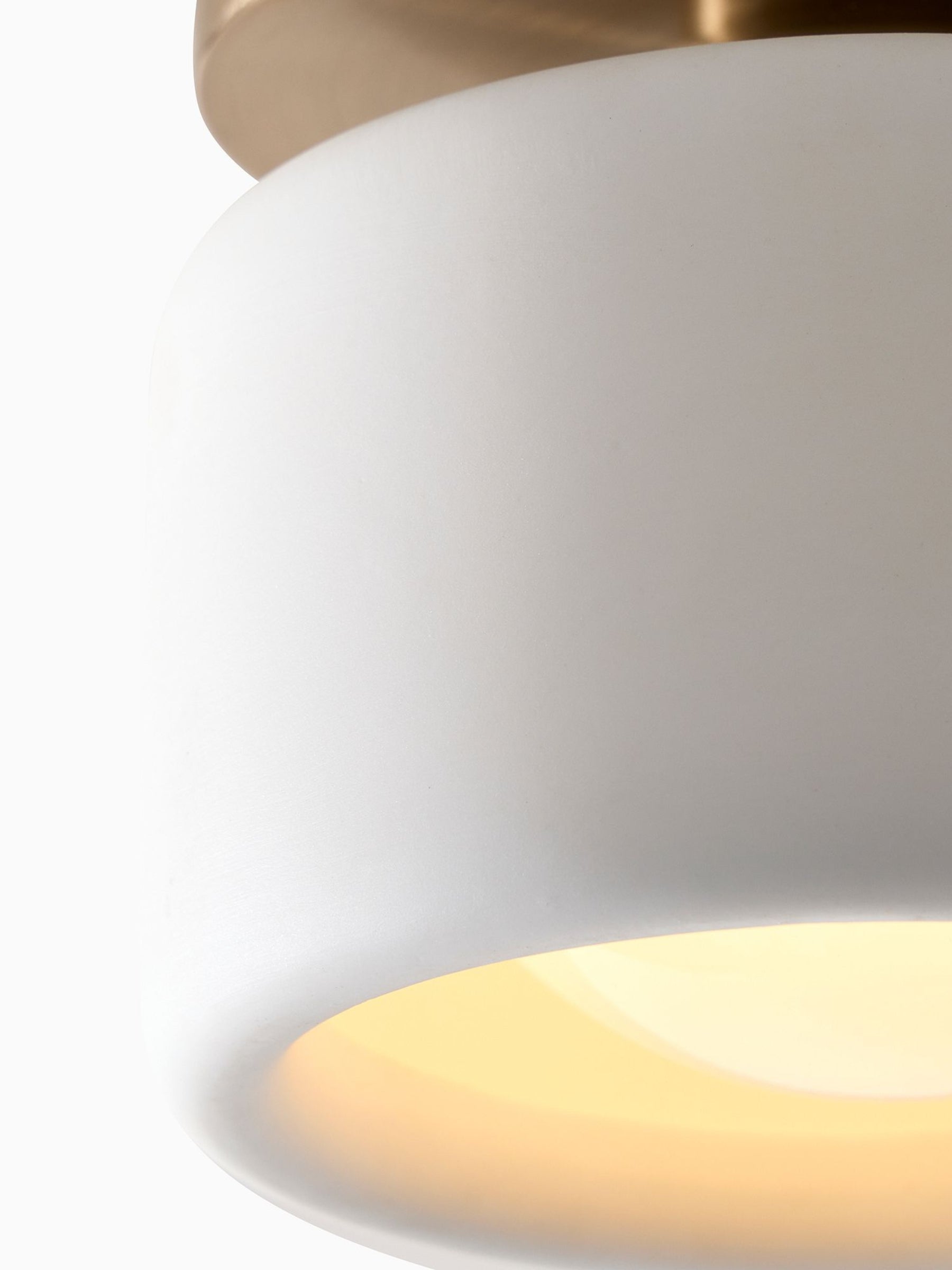 Skandynawska porcelanowa lampa sufitowa montowana na płasko