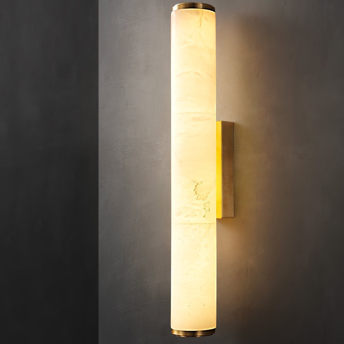 Moderne minimalistische wandlamp LED van marmer en metalen details