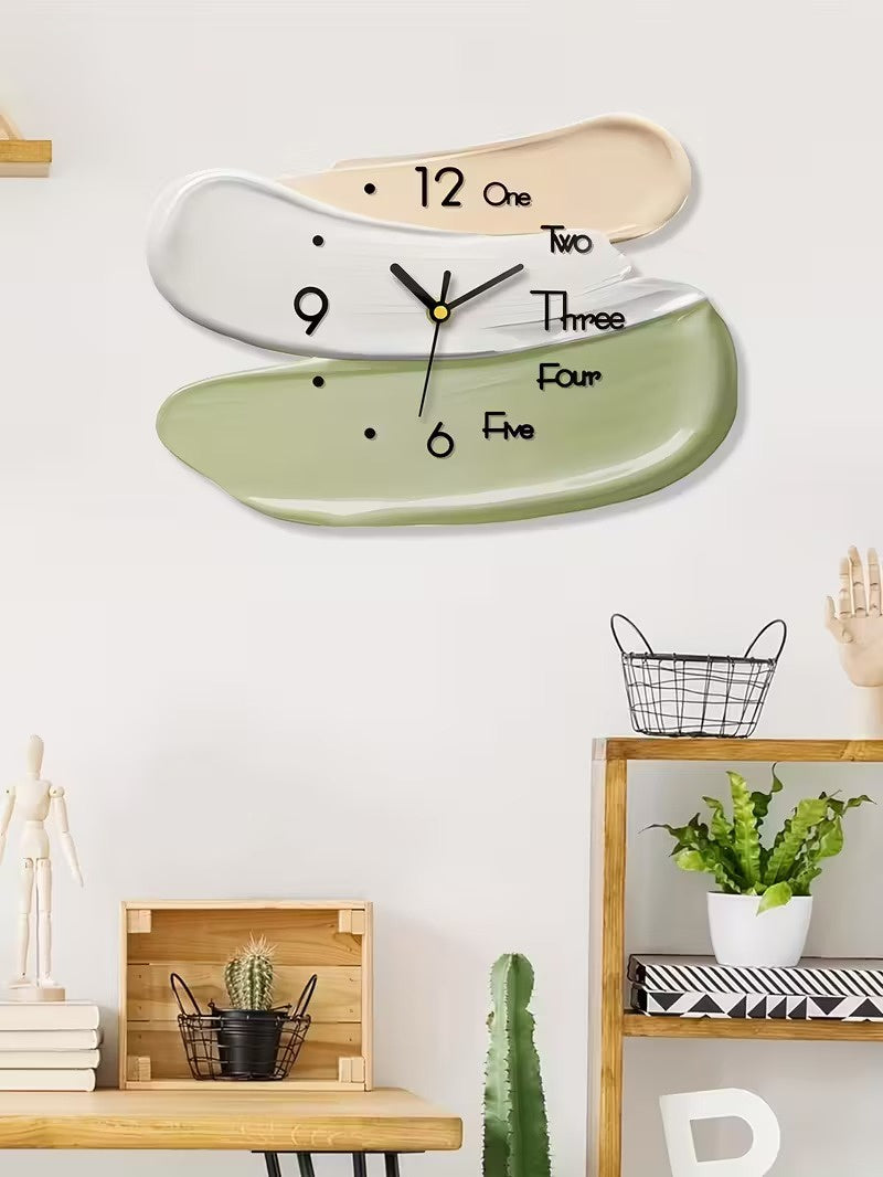 Zegar ścienny o abstrakcyjnym designie