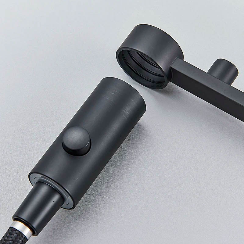 Bateria kuchenna z elastyczną wylewką i podwójnym wylotem