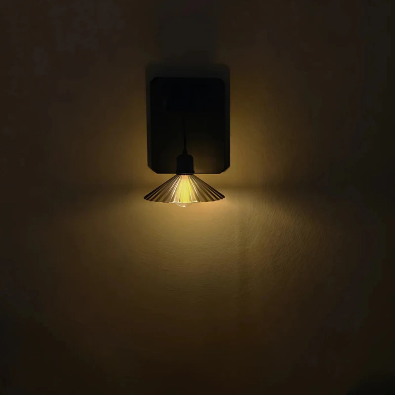 Lampe murale solaire extérieure avec lampe suspendue éclairée