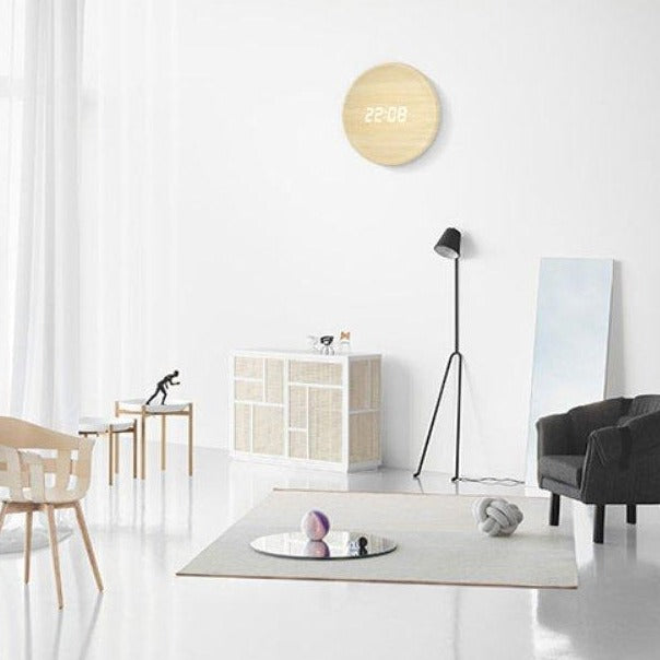 Okrągły zegar ścienny LED z datą i temperaturą