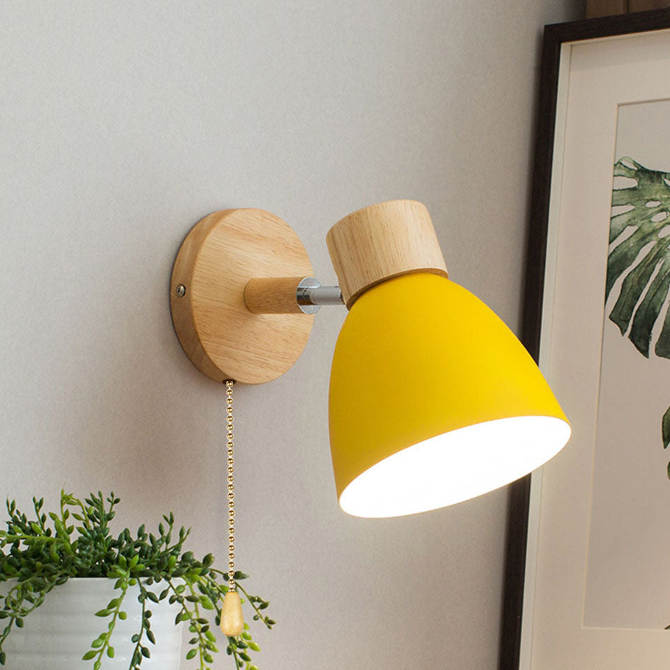Moderne minimalistische wandlamp LED in kegelvorm van hout