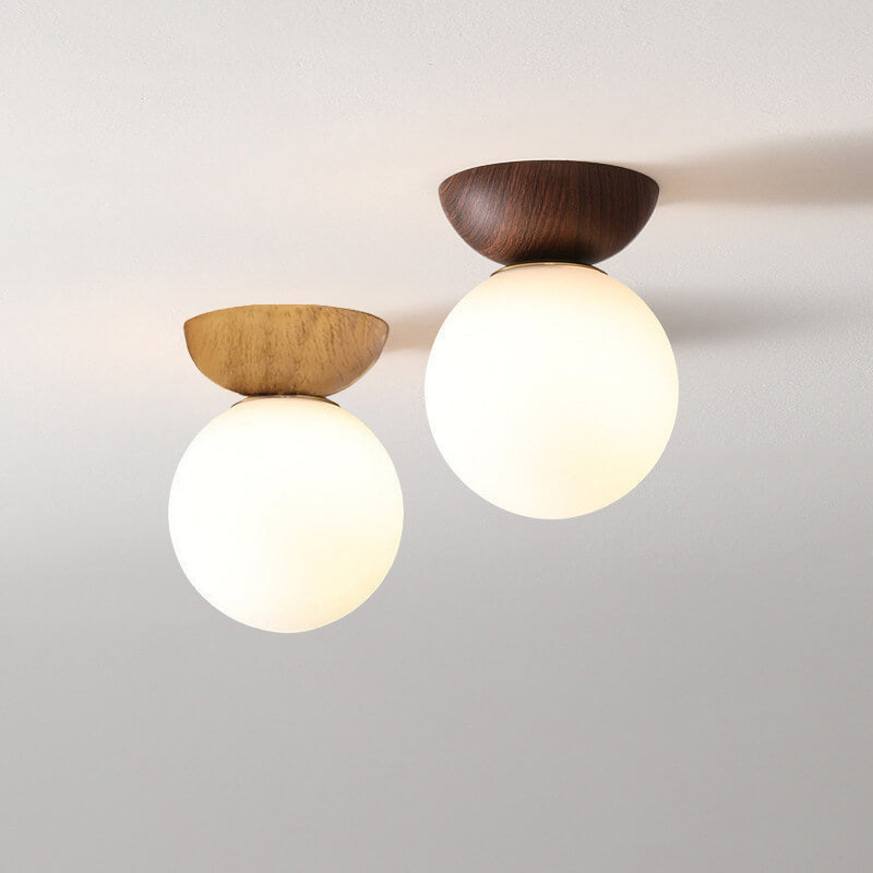 Lampe de plafond en bois et verre en forme de boule