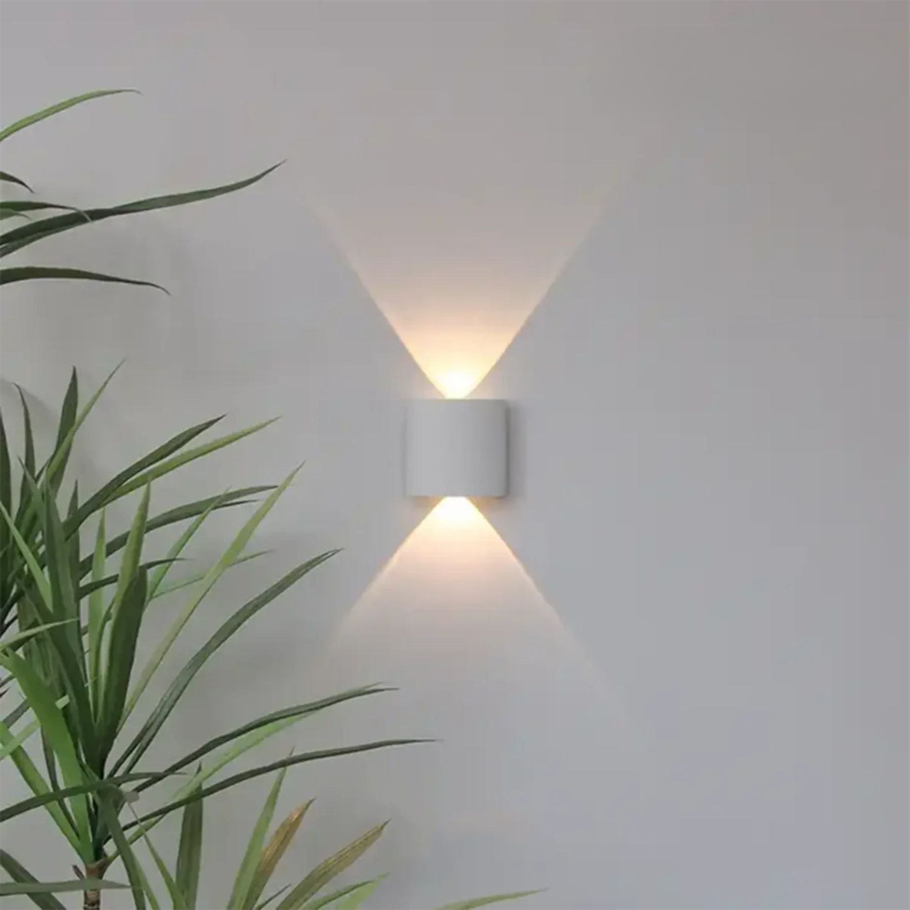 Moderne wandlamp LED boven–onder