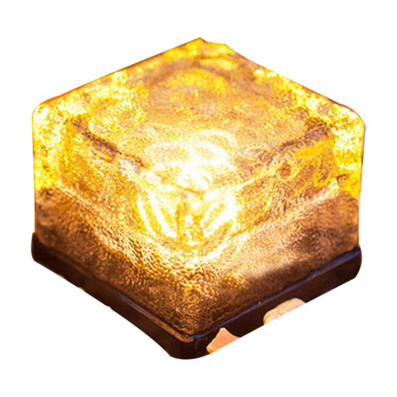 Lampe solaire de jardin à LED avec effet d'eau ondulante