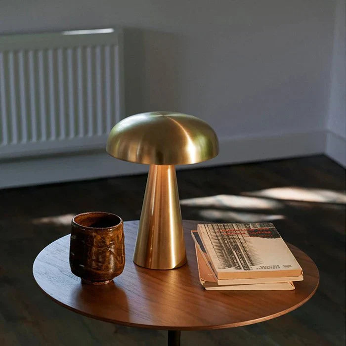 Lampe de table en métal moderne en forme de champignon