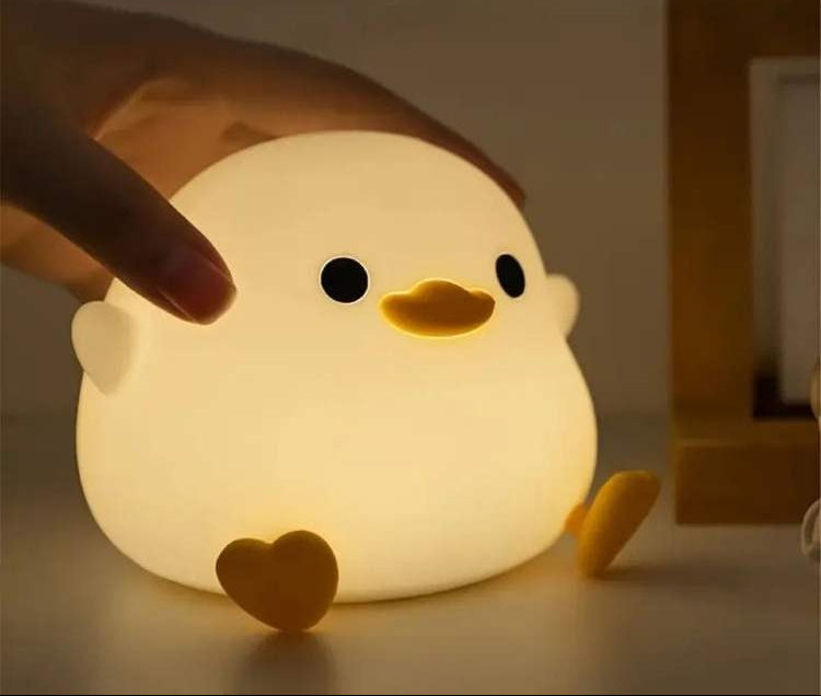 Lampa figurka kaczka o gładkiej zaokrąglonej formie