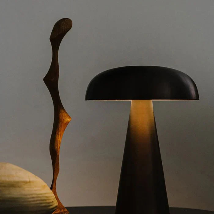 Lampe de table en métal moderne en forme de champignon