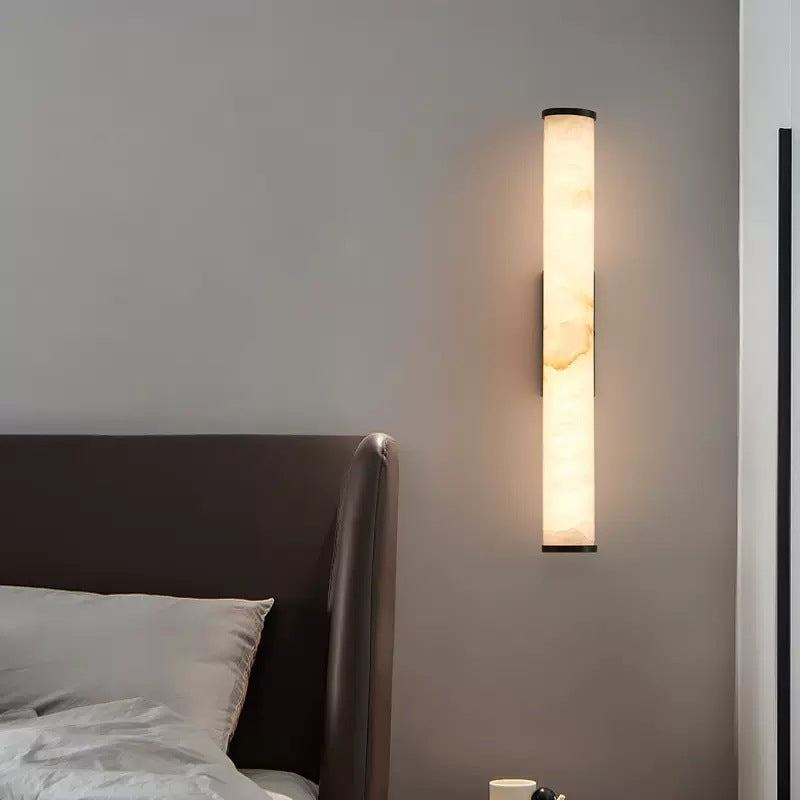 Moderne minimalistische wandlamp LED van marmer en metalen details