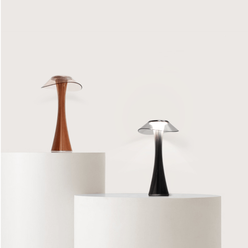 Lampe de table moderne au design sculptural