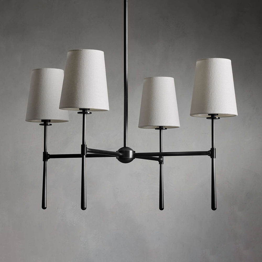 Lustre à bras horizontaux avec abat-jours effilés