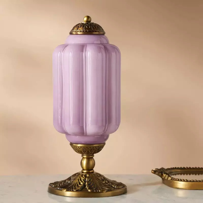 Lampe de table en verre opalin de style ancien avec socle en métal