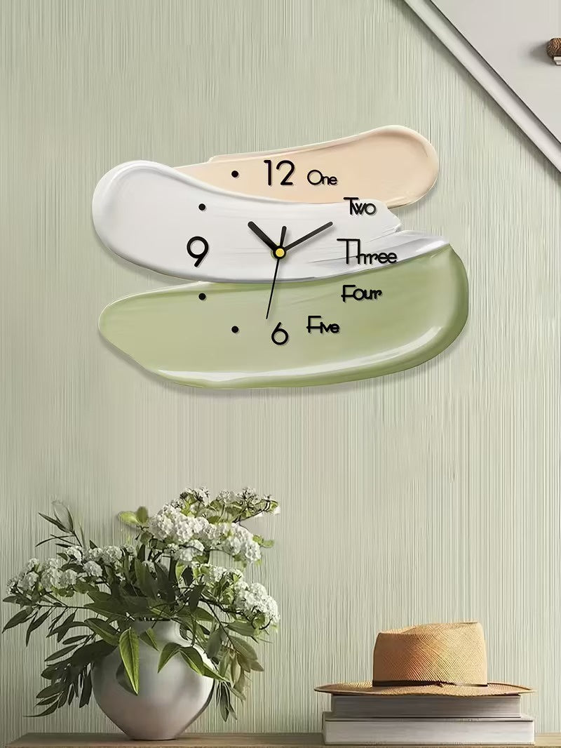 Zegar ścienny o abstrakcyjnym designie