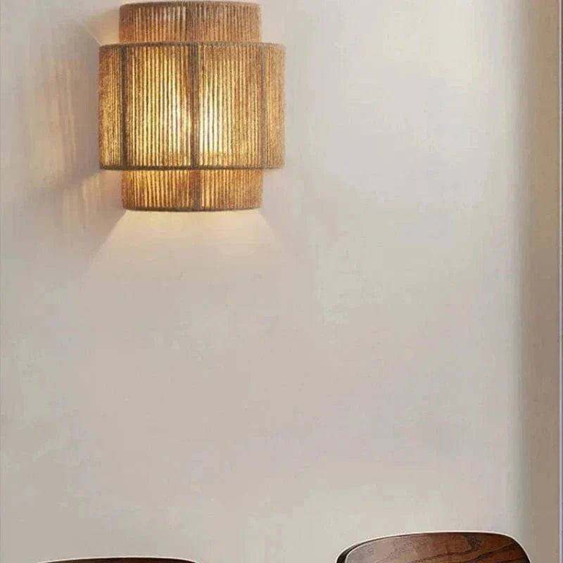 Lampe murale rustique en bambou