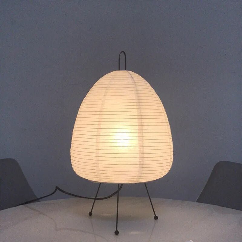 Lampe de table de style japonais avec éclairage DEL